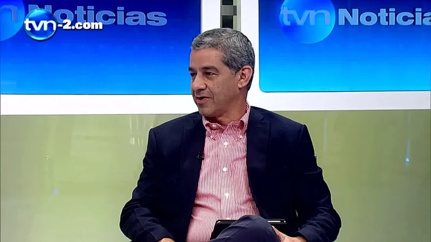 Mario Caparroso, Gerente del proyecto Mi Escuela Primero de Meduca