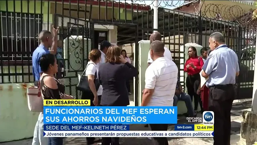 Cooperativa del MEF adeuda miles de dólares a funcionarios