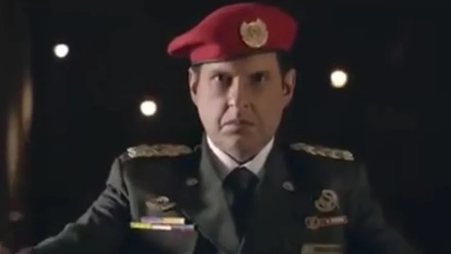 Estrena polémica serie de TV basada en la vida de Hugo Chávez "El Comandante". Fotografía tomada de Youtube