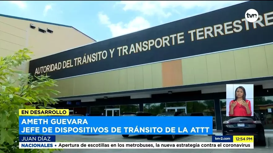 Cuestionan contrato directo para adquisición de semáforos en Panamá