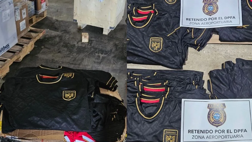 Algunas de las camisetas decomisadas