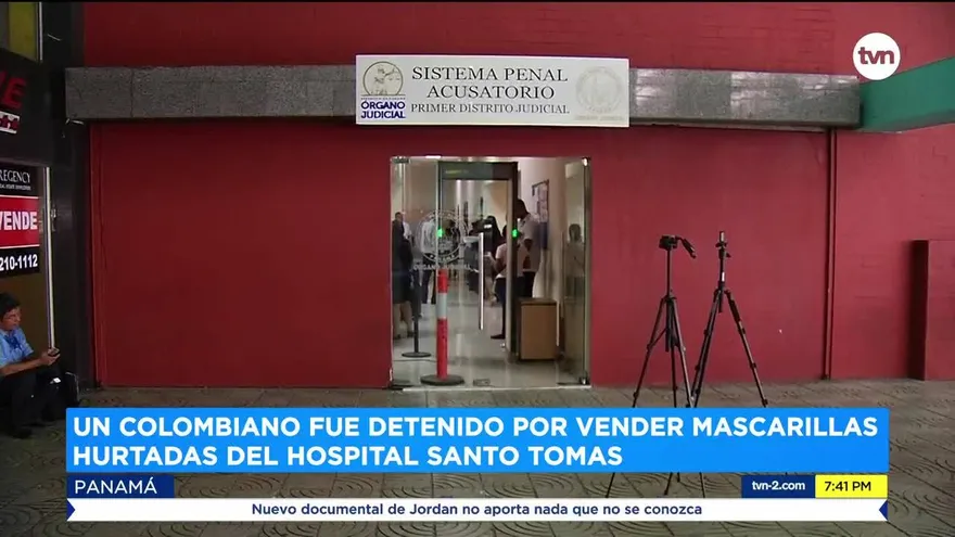 Extranjero fue detenido por vender mascarillas hurtadas del Hospital Santo Tomás