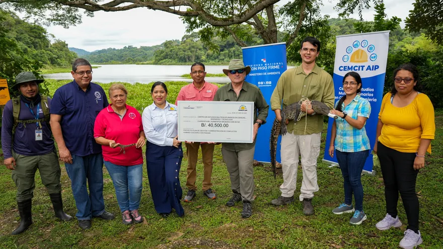 El ministro de Ambiente, Juan Carlos Navarro junto a la UTP y el Cemcit AIP desarrollarán un Plan de Gestión y Administración del conflicto humano-cocodrilo en Panamá