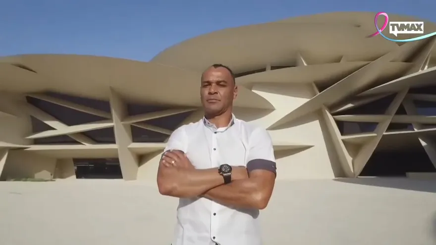 Informe Catar 2022 - Conociendo a la leyenda brasileña Cafú