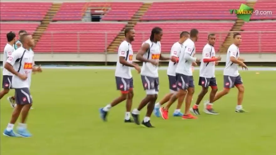 Yairo Yau primer legionario en llegar