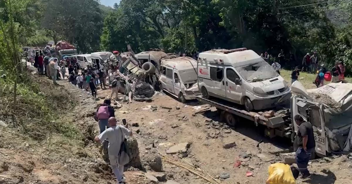 Atentado con bomba causa siete muertos en Colombia en medio de ola de violencia