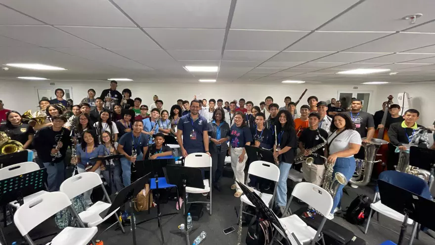 Jóvenes músicos panameños se preparan para debutar en el Festival Internacional Alfredo de Saint Malo.