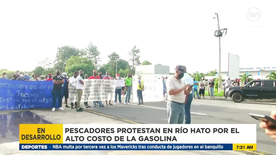 Pescadores protestan y cierran vías en Coclé y la capital