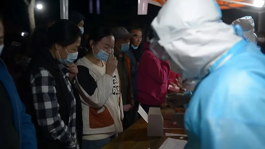 Tests masivos de coronavirus en ciudad china de 9 millones de habitantes