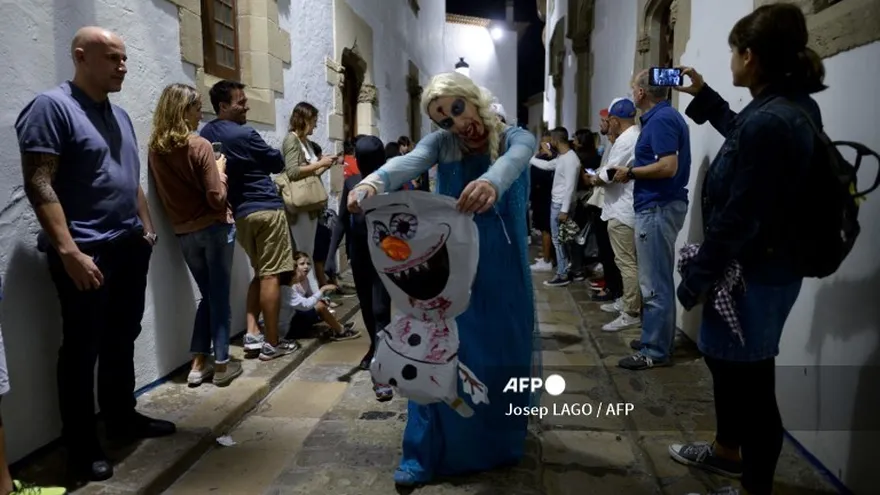 Por décadas, Sitges en Cataluña, España, ha sido sede del festival de cine fantástico.