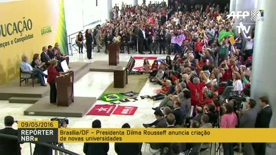 Rousseff informa sobre anulación de voto de impeachment