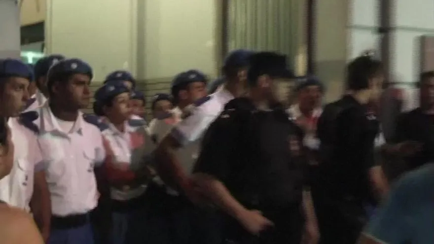 Siete muertos por motín con incendio en comisaría argentina