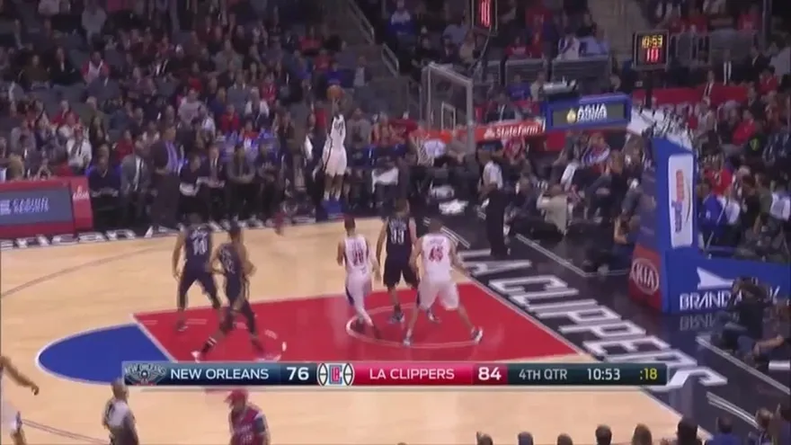 Los Clippers vencieron 114-111 a New Orleans