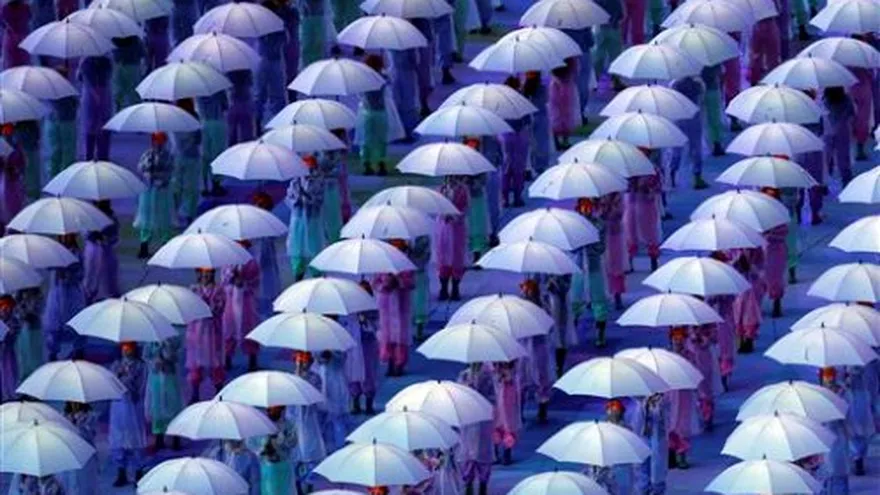 Juegos Paralímpicos inician con luz y colorido