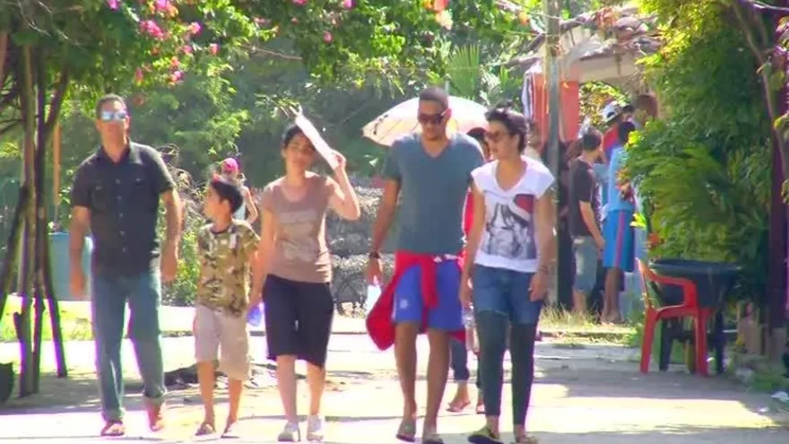 Bajo la Lupa: Cubanos en busca de libertad