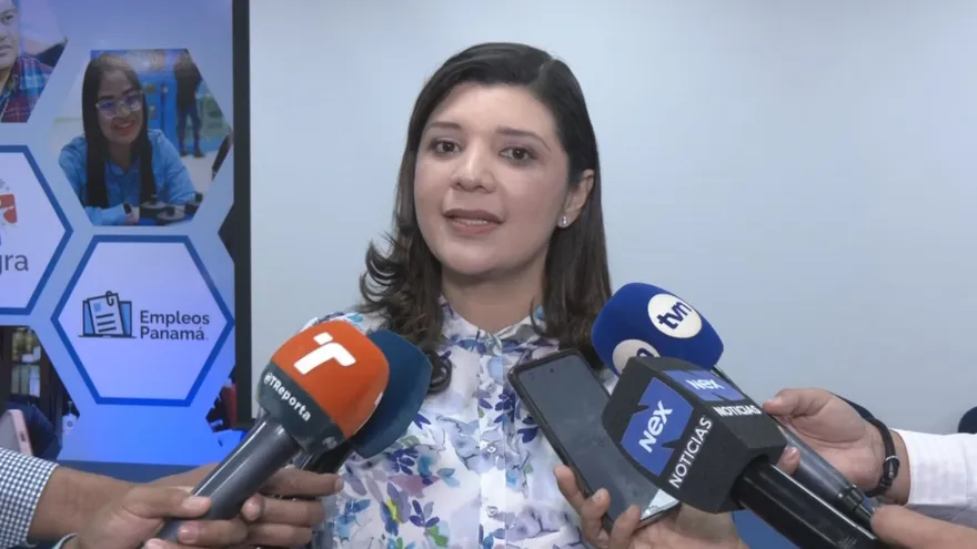 La ministra de Trabajo y Desarrollo Laboral, Jackeline Muñoz de Cedeño.