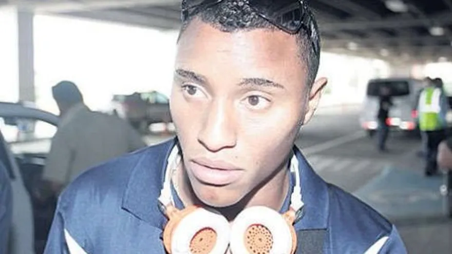 Yairo Yau es baja en la "Sele" por lesión