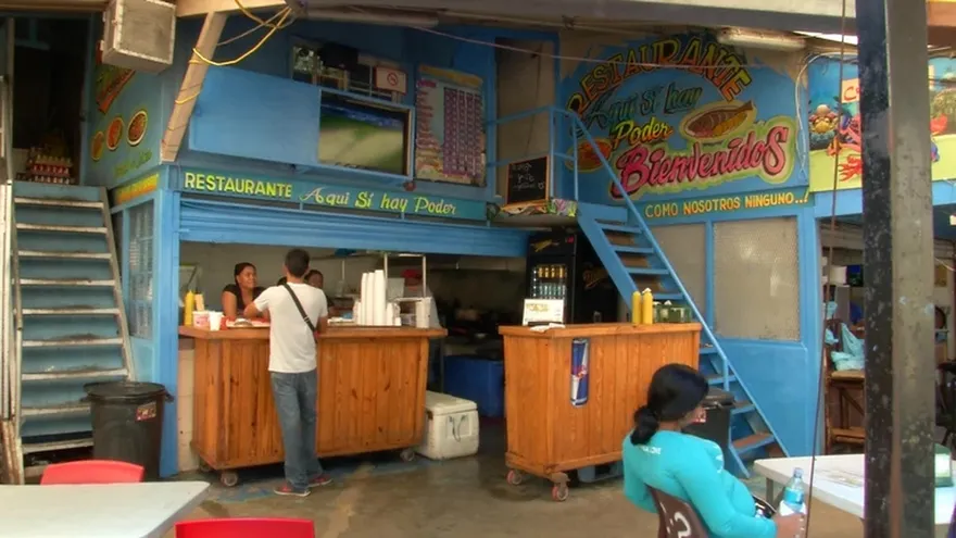 Quejas por bajas ventas de ceviche en el Mercado del Marisco