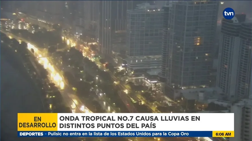 Amanece lloviendo en la capital panameña