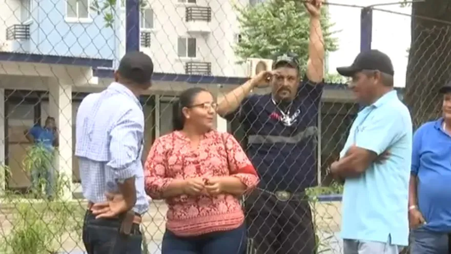 Extrabajadores del Miviot en Chiriquí exigen pago de prima de antigüedad