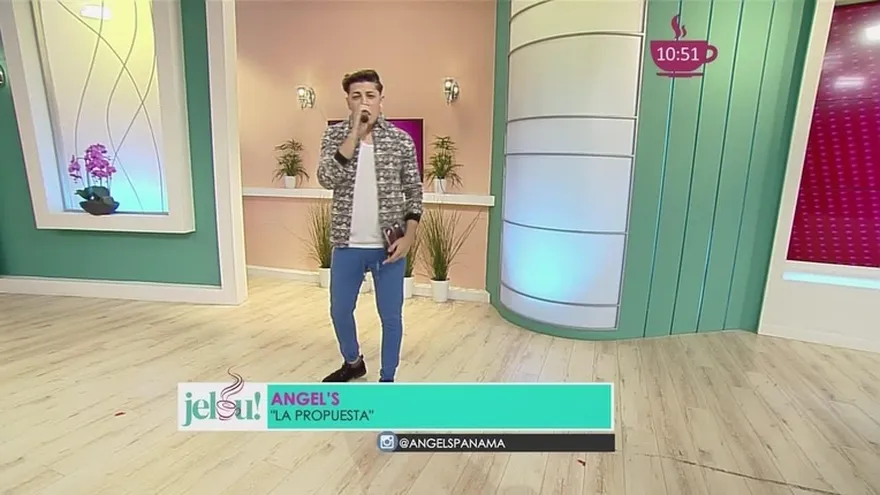 Angel´s  artista del patio canta su nuevo tema "Propuesta"