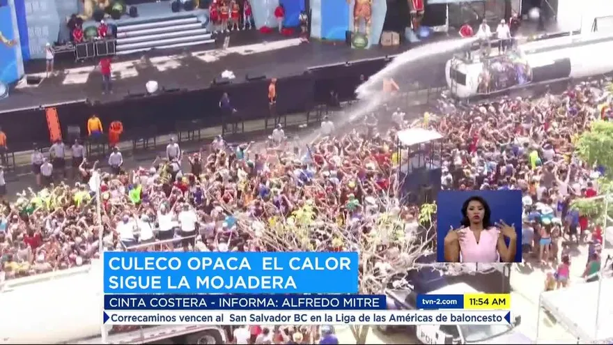 Miles llenan la Cinta Costera este lunes de carnaval