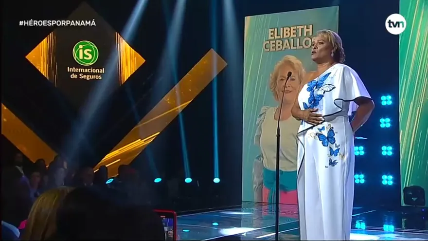 Elibeth Ceballos, Programa de Natación a Niños con Discapacidad