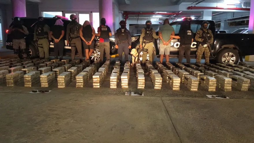 El hallazgo se dio en un vehículo con doble fondo.