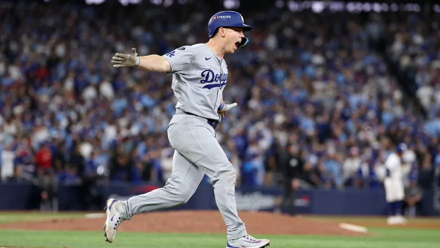 Will Smith conectó el cuadrangular del triunfo para los Dodgers