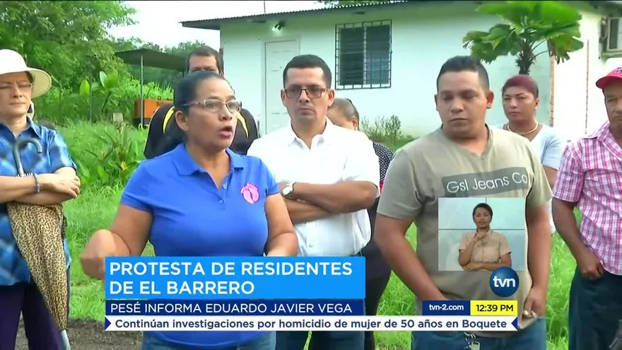 Protestan residentes de El Barrero en Herrera, se oponen a proyecto