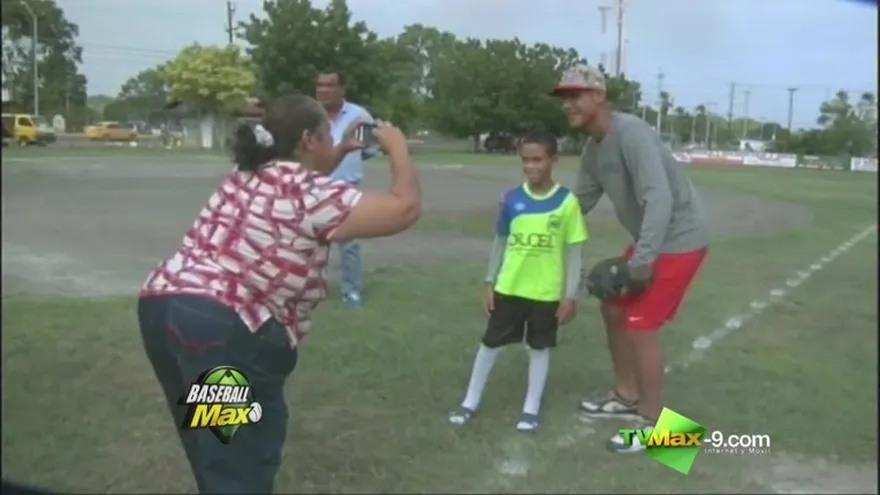 Entrevista con pelotero Miguel Amaya