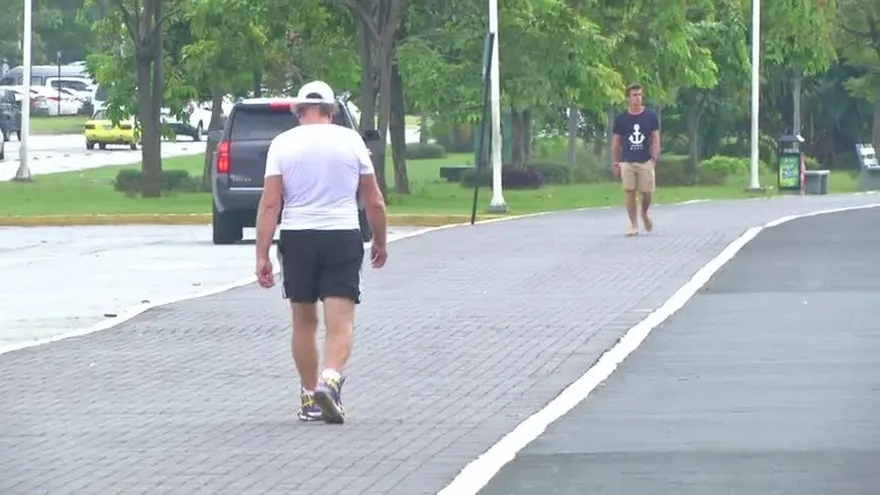 Advierten a panameños protegerse por altos niveles de radiación