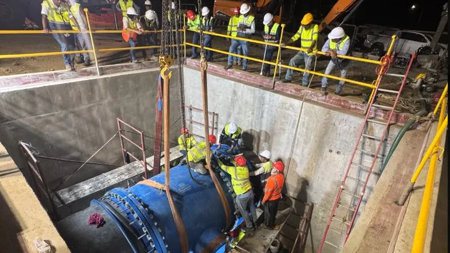 Construcción del Anillo Hidráulico del Este.