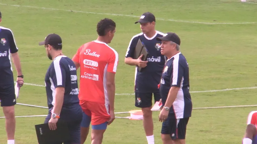 Américo Gallego: "Me gustan los jugadores que transmitan liderazgo"