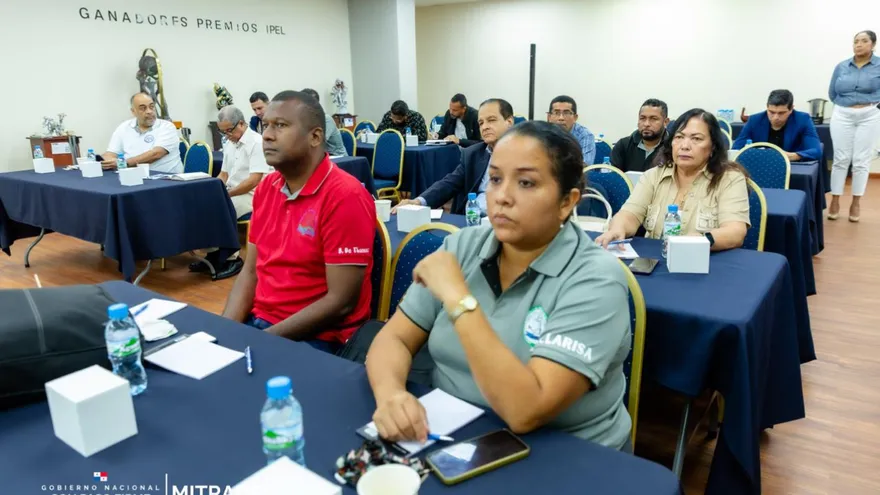 Mitradel capacita a organizaciones sindicales que reciben por primera vez beneficio del 5% del Seguro Educativo