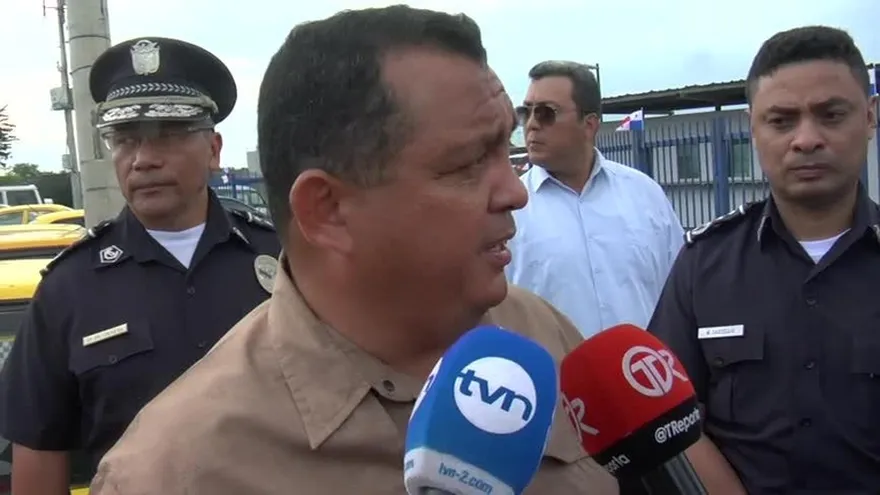 Arrestan a dirigente de conductores de Metro Bus