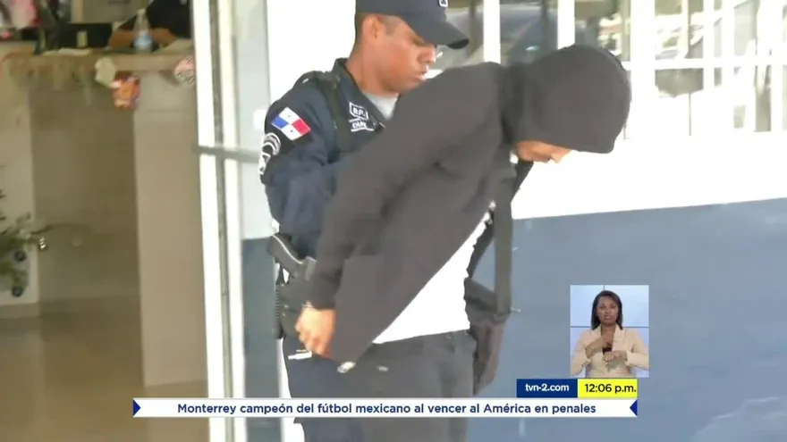 Detienen a 26 personas en operativo policial