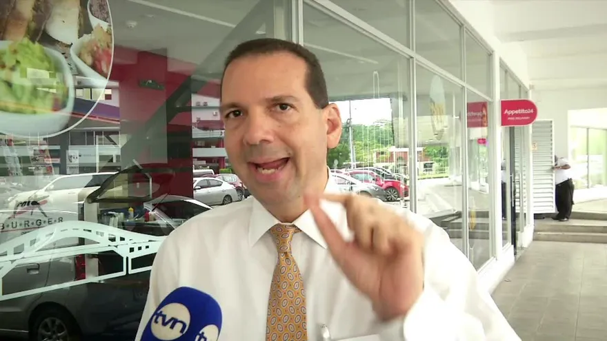 Político Joaquín Vásquez se refiere a "pinchazos" telefónicos