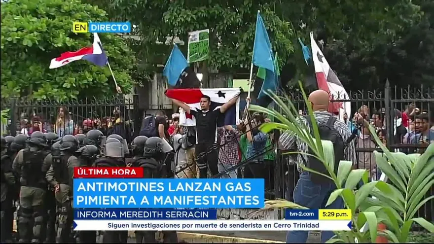 Protestas en los predios de la Asamblea Nacional