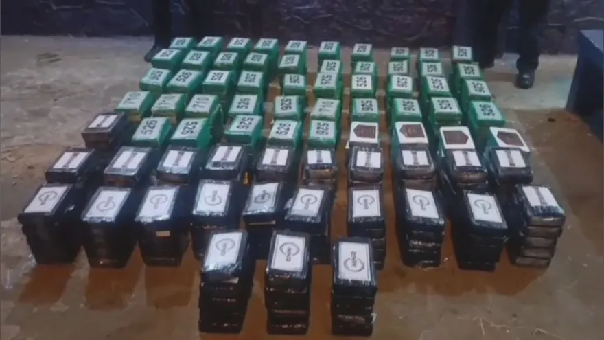 Operativo nocturno deja droga, lancha y un detenido en Los Santos