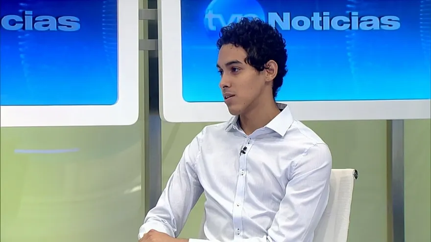 Diego Calderón, Bailarín Panameño