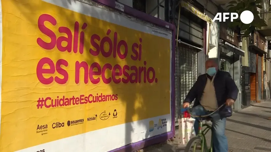 Argentinos batallan con la tristeza en medio del confinamiento