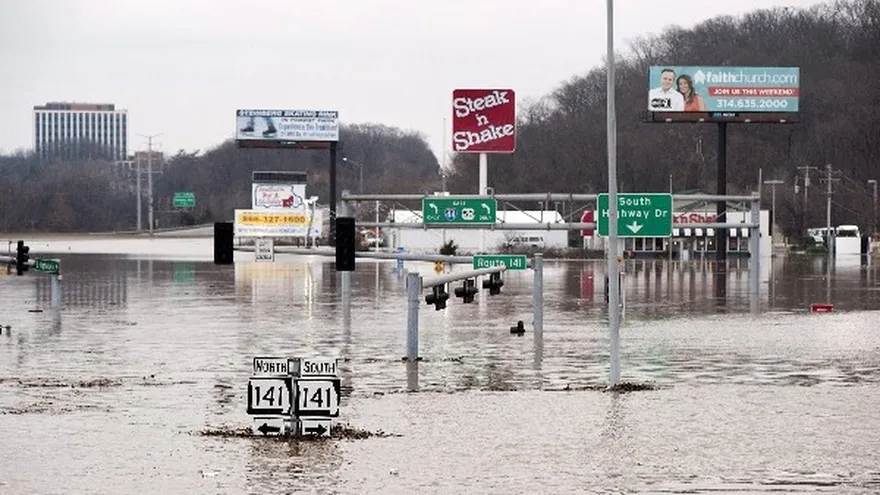 Lluvias causan estragos en EEUU