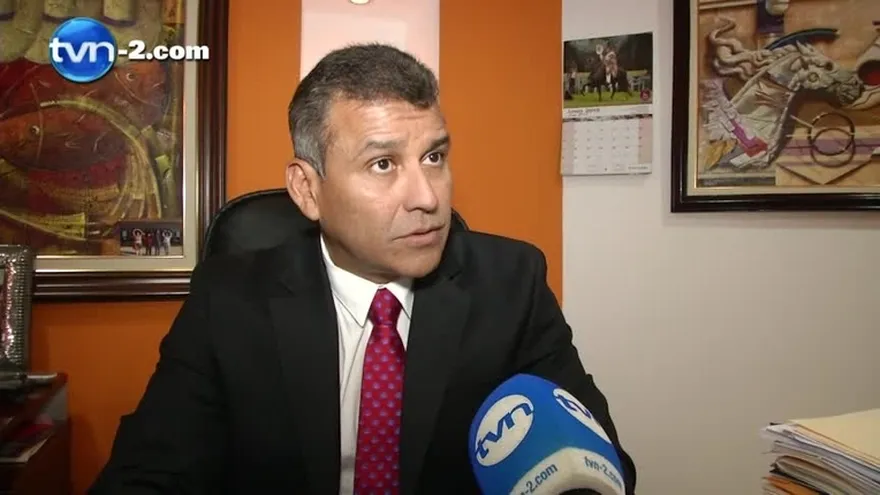 Sidney Sittón reitera que por elecciones en CD Martinelli tiene fuero electoral