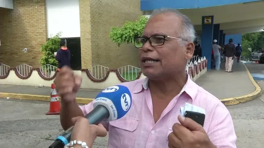 Las reacciones a la renuncia de Estivenson Girón