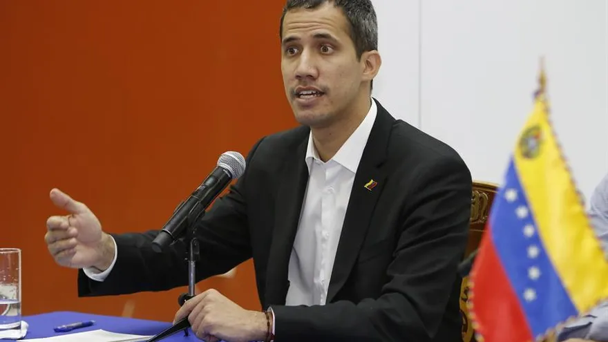 Gobierno de Venezuela muestra nuevo documento que vincula a Guaidó con los ataques fallidos