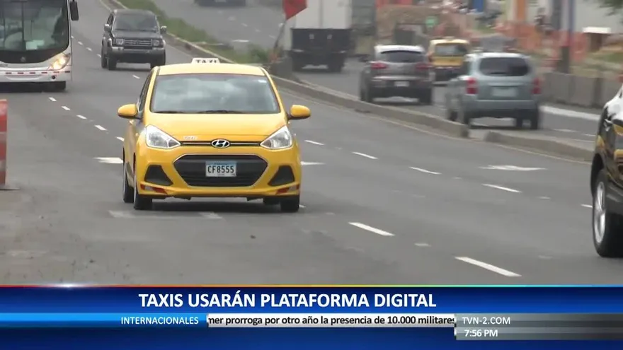 Taxis panameños buscan modernizarse con plataformas digitales