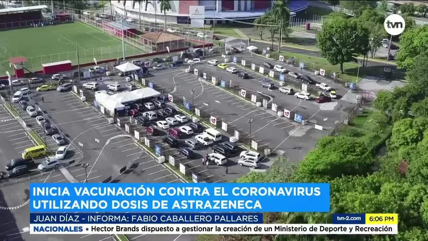 Cientos de panameños se aplican dosis de AstraZeneca