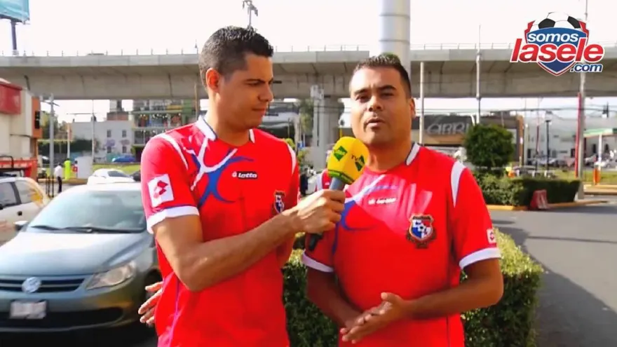 Fanáticos de Panamá llegan a México y reciben a Faitelson
