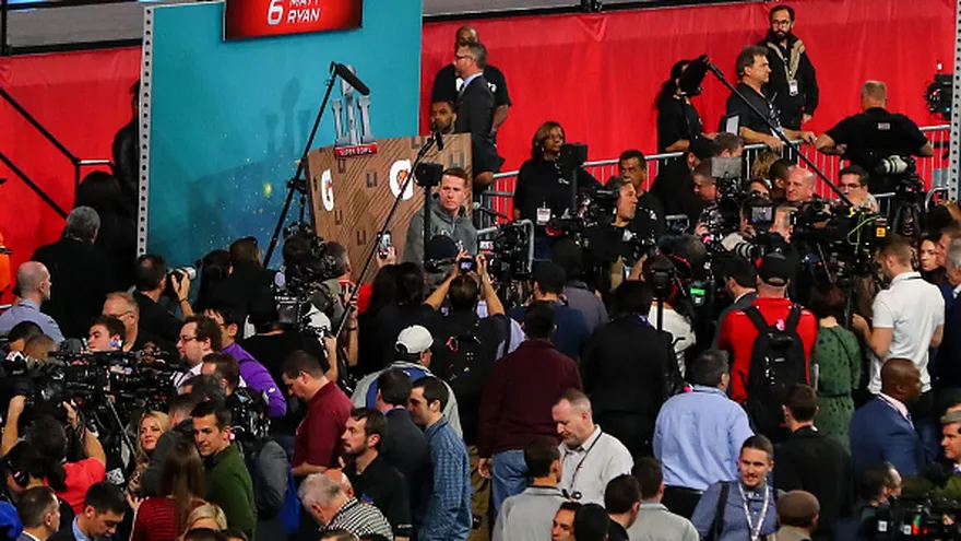 Hubo una amplia cobertura de los medios en el Minute Maid Park